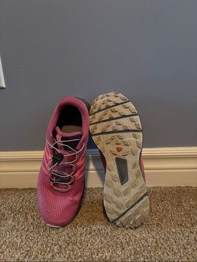 Salomon Women's Pink and Navy Trail Shoes